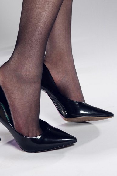 华体会(中国)|意大利杯－C罗点杀救主尤文客场1－1平10人AC米兰